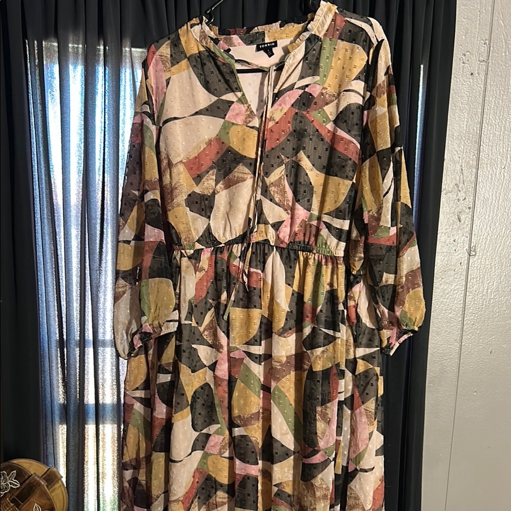 Torrid Multicolor Abstract Long Sleeve Dress